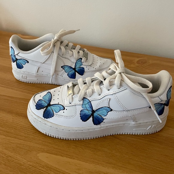 Nike Air Force One with butterflies. Girls sz 3.5 - Picture 2 of 3